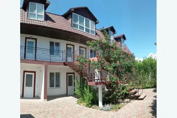 Ада-Хаяль Заозёрное