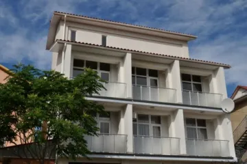 Александрия Саки