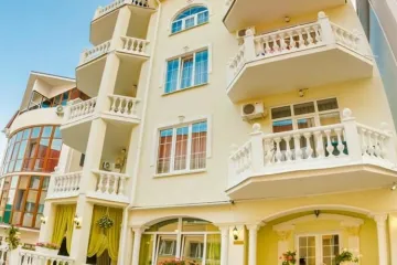 Амэлиа Алушта