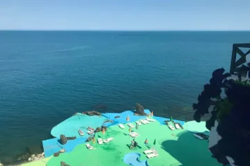 Анна-Виктория Утёс