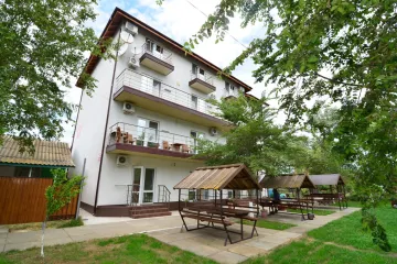 Арина Штормовое