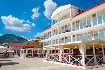 Белый Грифон Коктебель