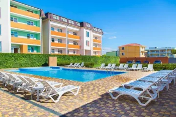 Белый лев Николаевка