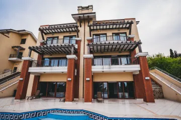 Black sea House Алушта