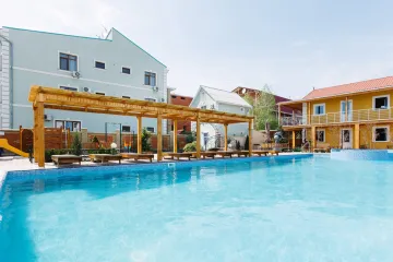 Botanic Club Саки