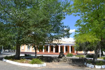 Чайка им. Гелиловичей Заозёрное