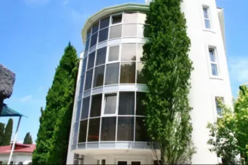 Дельфин Алушта