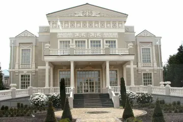 Дворик Межводное