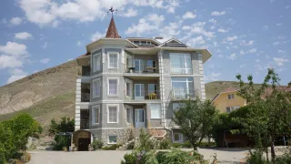 «Эдельвейс»