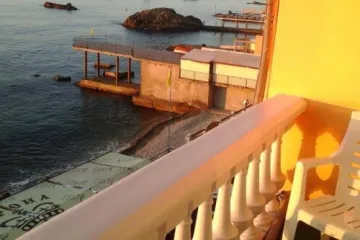 Эллинг 95 Утёс