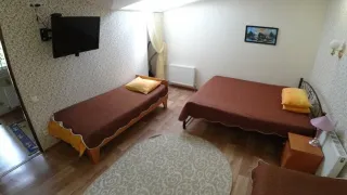 «Гостевой дом на Дёмышева 15»