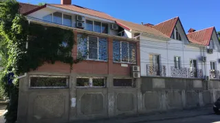 «Гостевой дом на улице Революции»