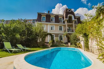 Каштановый особняк Ялта