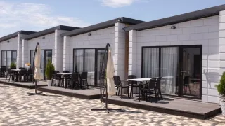 «Коттеджи у моря Palm Beach Resort на 11 номеров»