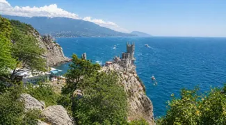 Когда лучше ехать в Крым: выбор идеального времени года и тура