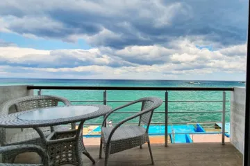 Light House Утёс