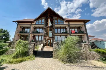 Лира Заозёрное