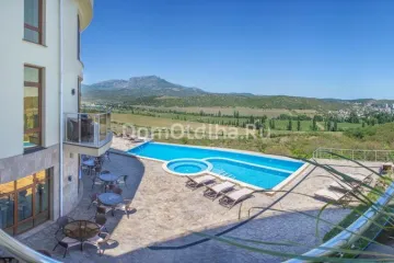 Мирный Алушта