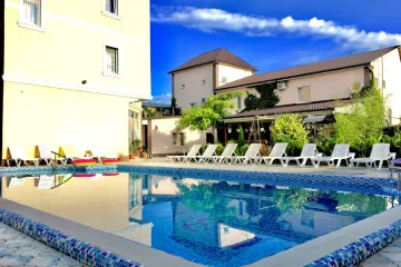 Оазис Николаевка