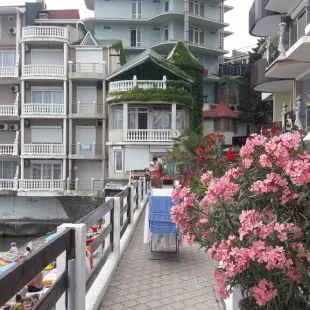 Санта Барбара, корпус 2