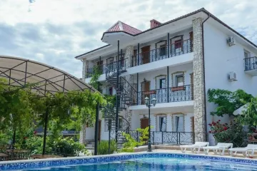 Славия Коктебель