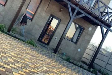 Square hall Саки