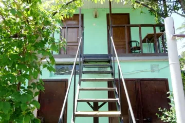 Тихий двор Рыбачье