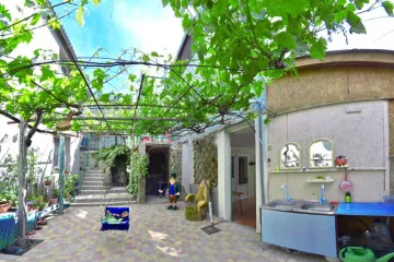 У Александра Рыбачье