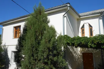 У Елены Рыбачье