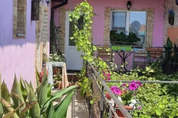 «Уютный Дворик» Огородническая 19 Евпатория