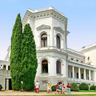 Вилла Лаура