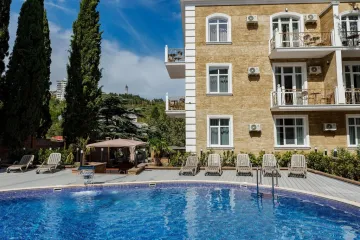 VK-Grand Алушта