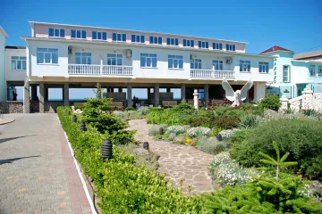 Юрмино Саки